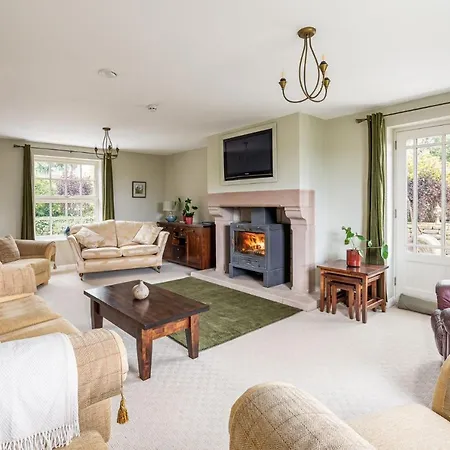Tinkers Folly Holiday home Harrogate